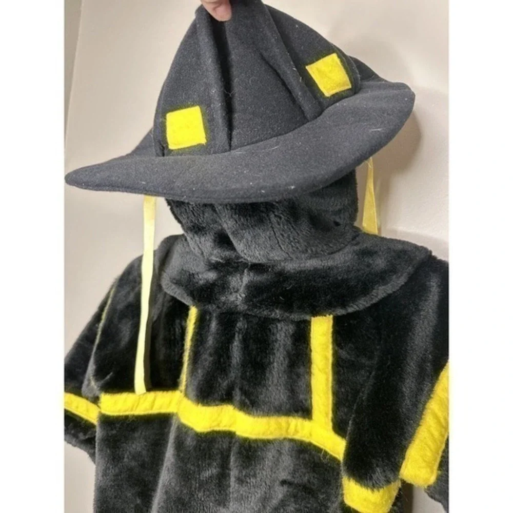 Chrisha Playful Plush Fireman Firefighter Costume Play Full Zip Hat Ages 4-6 VTG